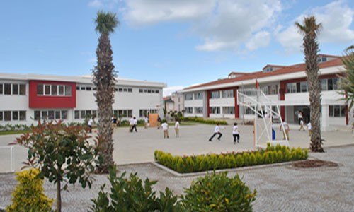 İzmir Martı Koleji Kampüsü
